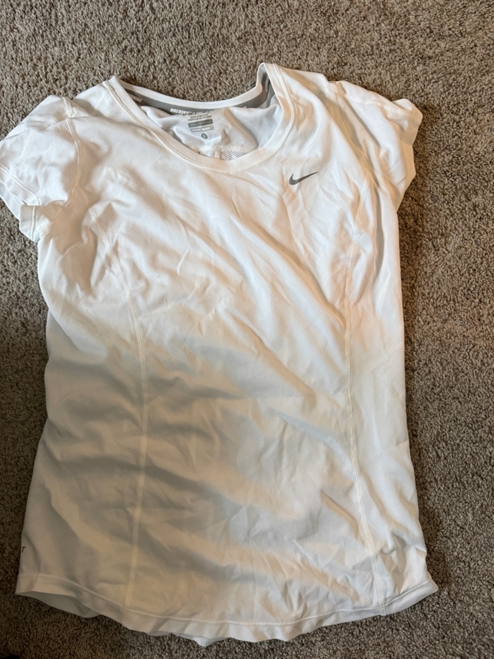 Nike White Women's Short-Sleeve Athletic Tee